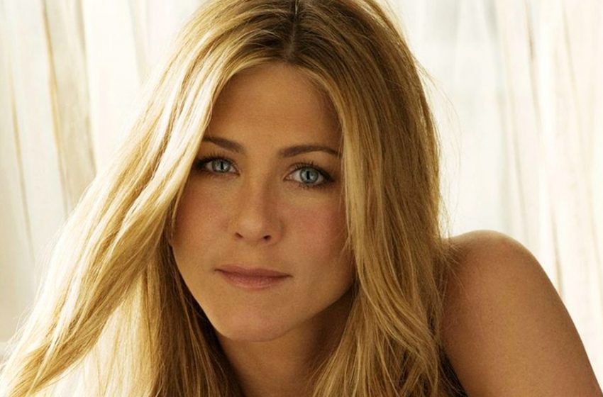  “John, fais attention à moi !”: Jennifer Aniston a montré une belle vidéo faisant allusion à une romance avec un acteur célèbre.