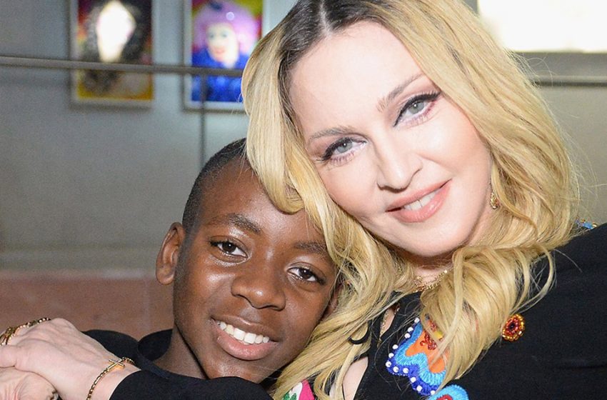  En robe comme sa mère: le fils adulte de Madonna a répété l’image de la diva