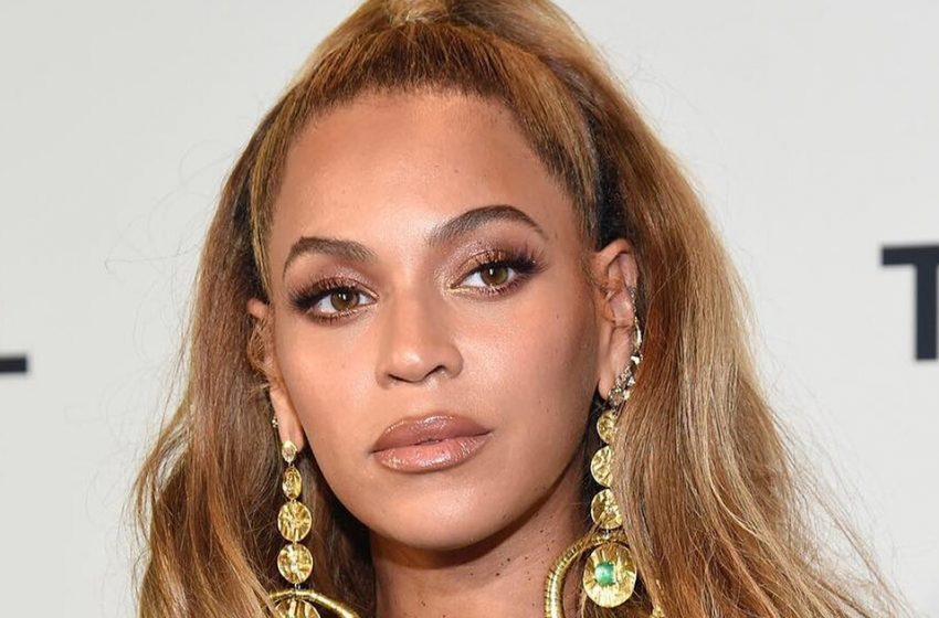  Beyonce a montré des jumeaux adultes pour la première fois depuis longtemps: ils ressemblent à des copies exactes de leur père