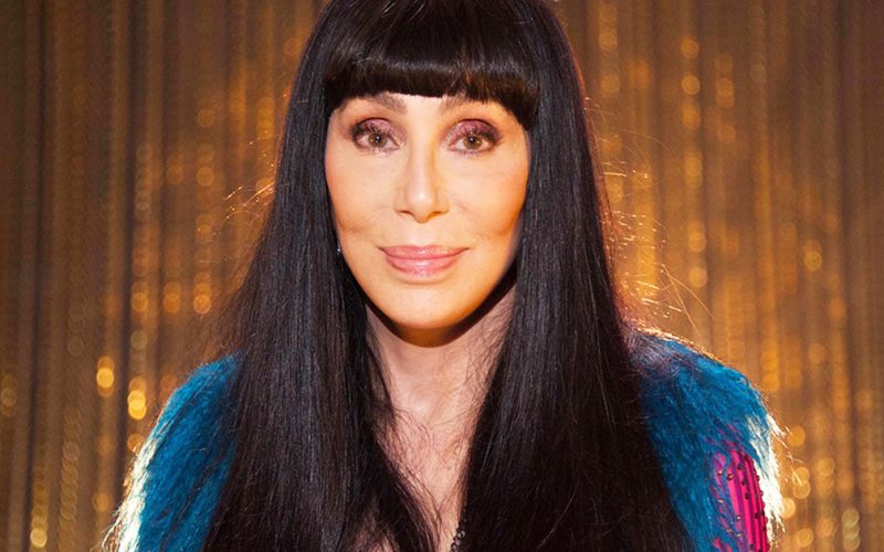  Cher sans maquillage : Les paparazzi déconcertés par ses photos de vacances