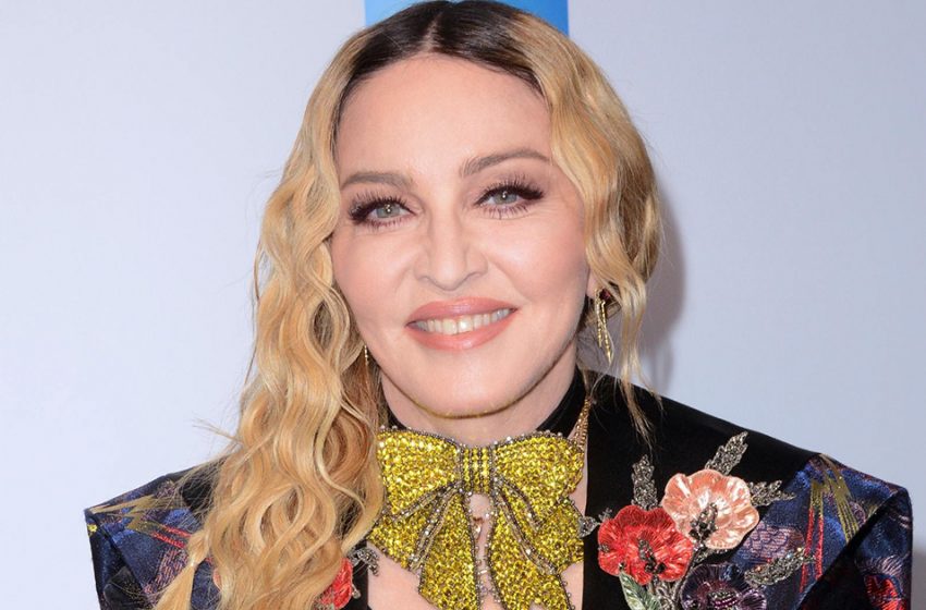  “Poitrine ridée!” Madonna, 64 ans, s’est montrée dans toute sa splendeur