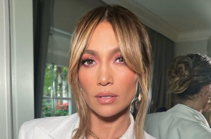  ‘Sans filtres’ : Une Jennifer Lopez visiblement vieillie déambulait dans les rues de Los Angeles