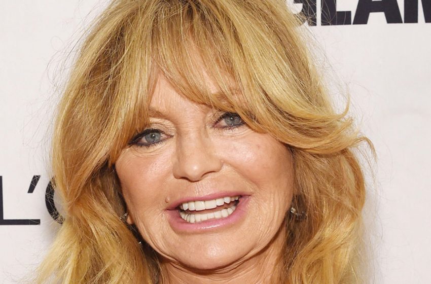  Est-elle vraiment âgée de 77 ans ? L’actrice Goldie Hawn impressionne par son apparence juvénile et épanouie.