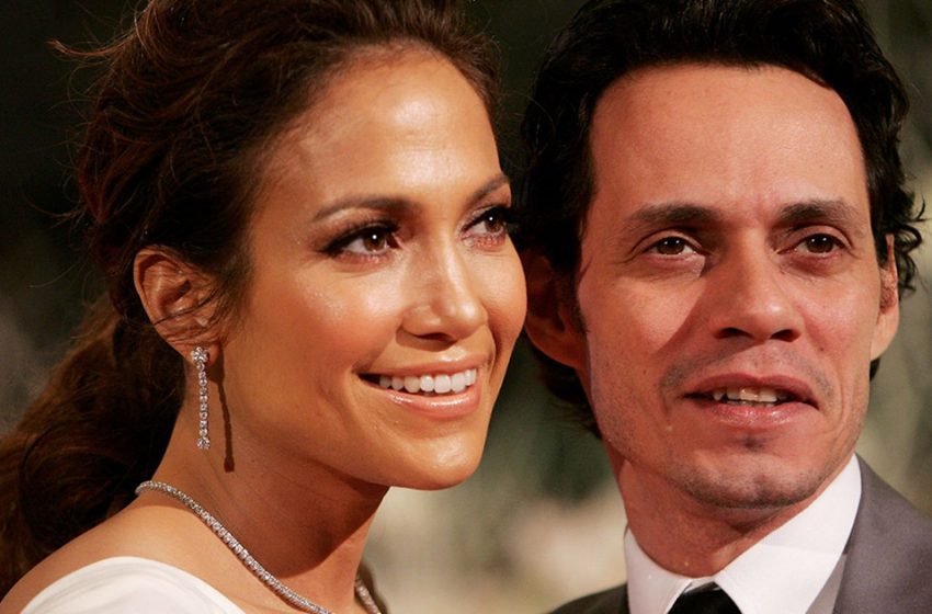  Une belle femme aux yeux bleus. Le père des enfants de Lopez a échangé la diva latino-américaine contre elle