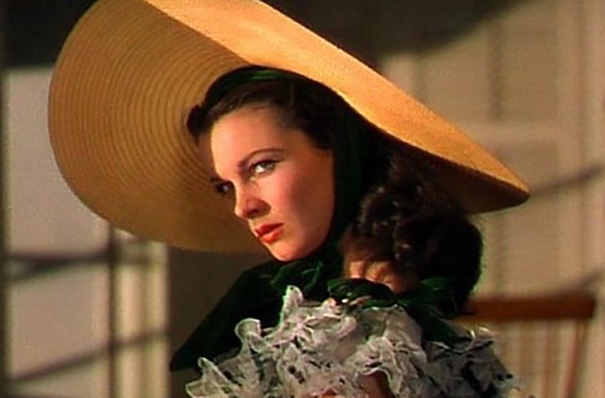  Pas tout à fait comme sa mère : À quoi ressemblait l’unique fille de la belle Vivien Leigh