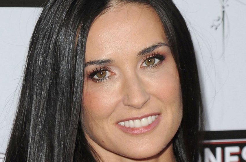  Elle en paraît au maximum 40 ans : Demi Moore, âgée de 60 ans, en maillot de bain, a ravi ses fans.