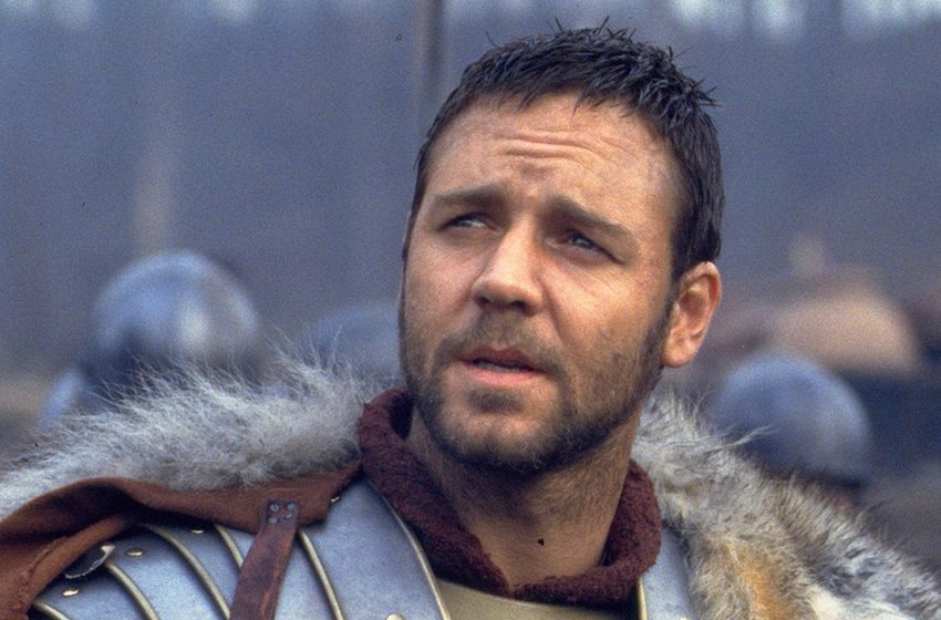  Russell Crowe a pris du poids jusqu’à 136 kg. Les photos de l’acteur ont changé au-delà de la reconnaissance et ont fait le tour du Web.
