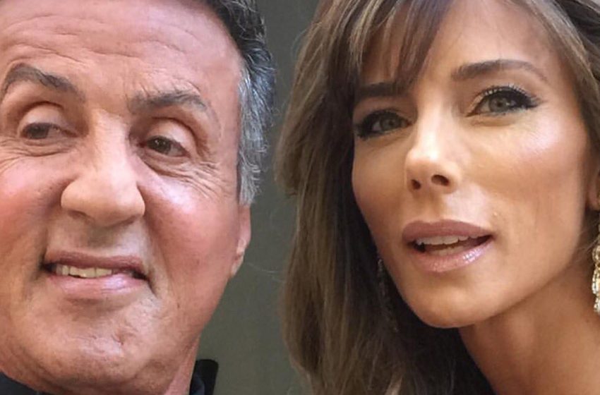  Passion après 25 ans de mariage : Sylvester Stallone a été pris en photo par des paparazzis avec sa femme en bikini dans la piscine