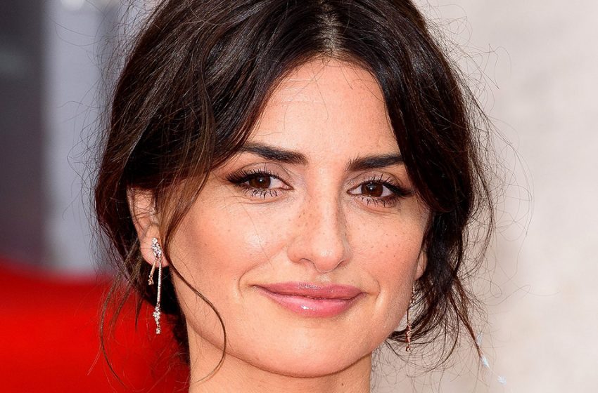  La femme rayonne, le mari s’inquiète : Penelope Cruz en rendez-vous avec Javier Bardem pris en photo par des paparazzis