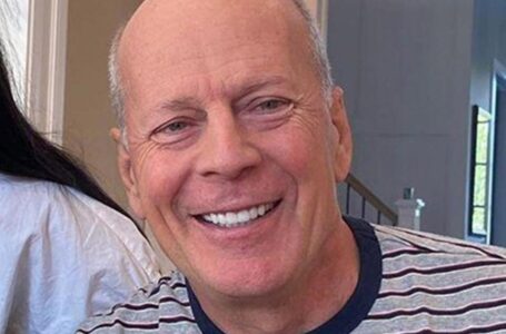 “Raihnainen ja heikko vanha mies”: Uusi kuva Bruce Willisista järkytti faneja!