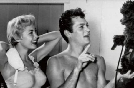 Unohtumaton Hollywoodin rakkaustarina: Harvinaisia kuvia legendaarisesta parista, jonka perintö säihkyy yhä maailmalla!