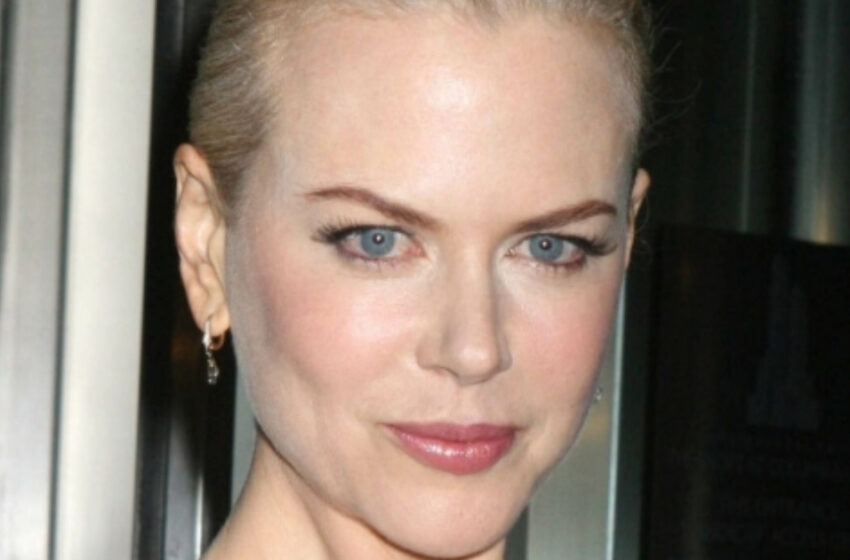  Hoikka 57-vuotiaana: Nicole Kidman ei osoita vanhenemisen merkkejä – katso miltä hän näyttää nyt!