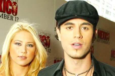 Tennislegendasta arjen supersankariksi: 44-vuotias Anna Kournikova kolmen lapsen kanssa – katso kuvat!