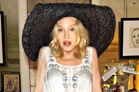 Madonna esittelee nuoremman sulhasensa paidattomia kuvia ja hiljentää kriitikot! – Miltä hän näytti?