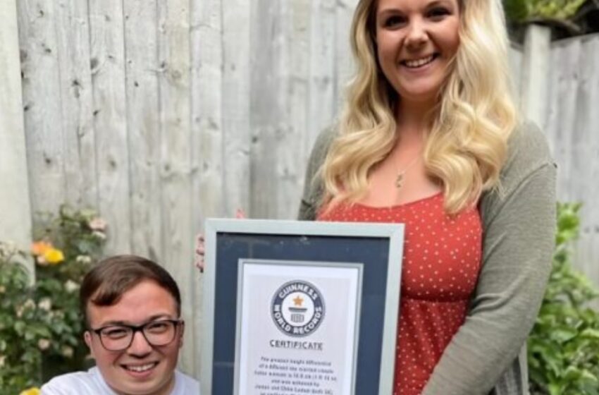  110 senttimetriä pitkä mies meni naimisiin pitkän naisen kanssa – katso kuvat heidän ainutlaatuisesta lapsestaan